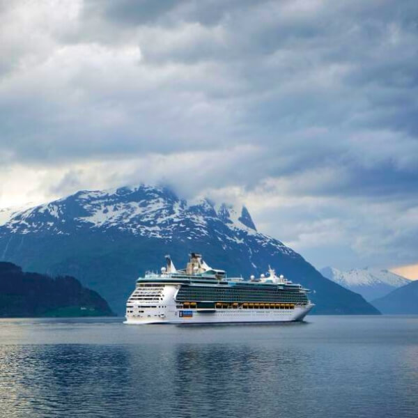 sail through alaskas glaciers